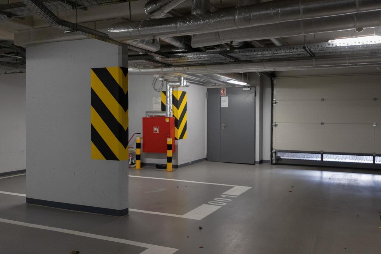 Warsaw Ulrychow Apartment With Parking By Renters Exteriér fotografie